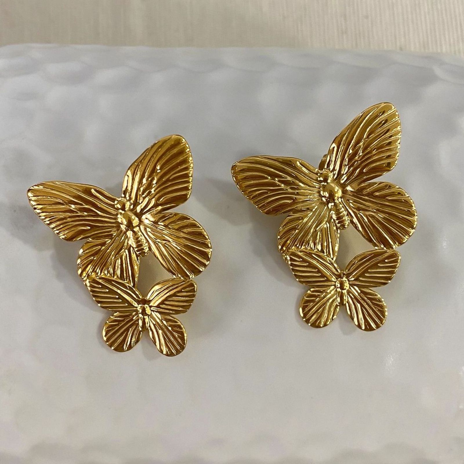 Double layers butterfly earing