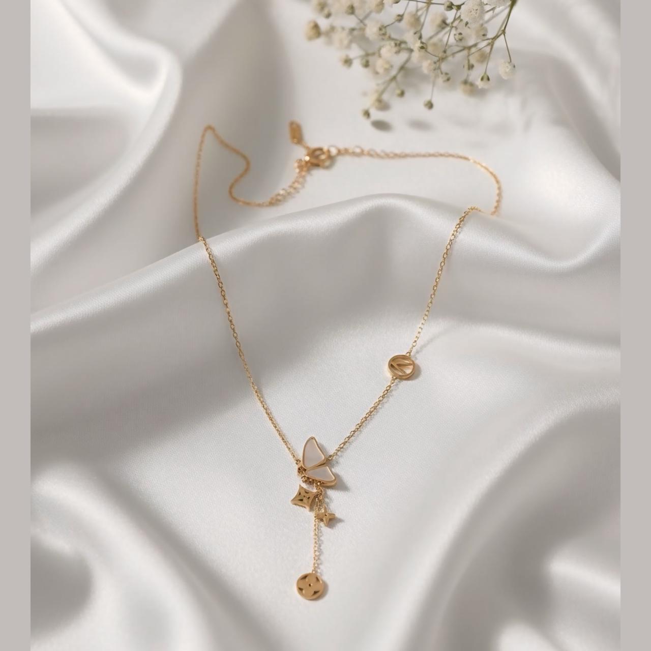 Butterflt pendant special neck chain